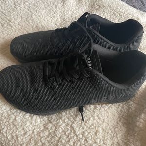 NO-BULL low top trainers